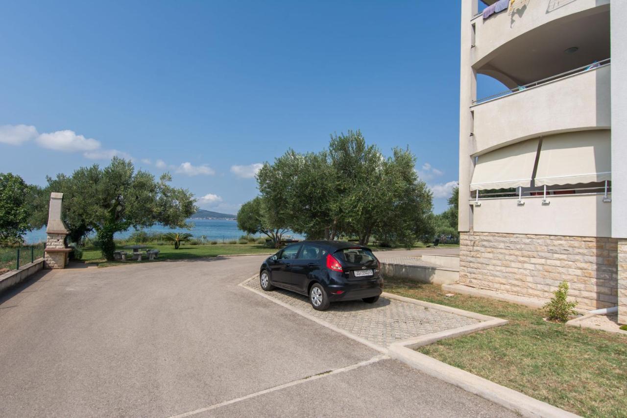 Apartment Jaspis Biograd Na Moru Bagian luar foto