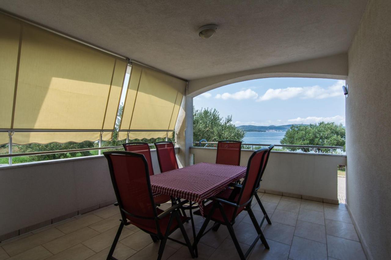 Apartment Jaspis Biograd Na Moru Bagian luar foto